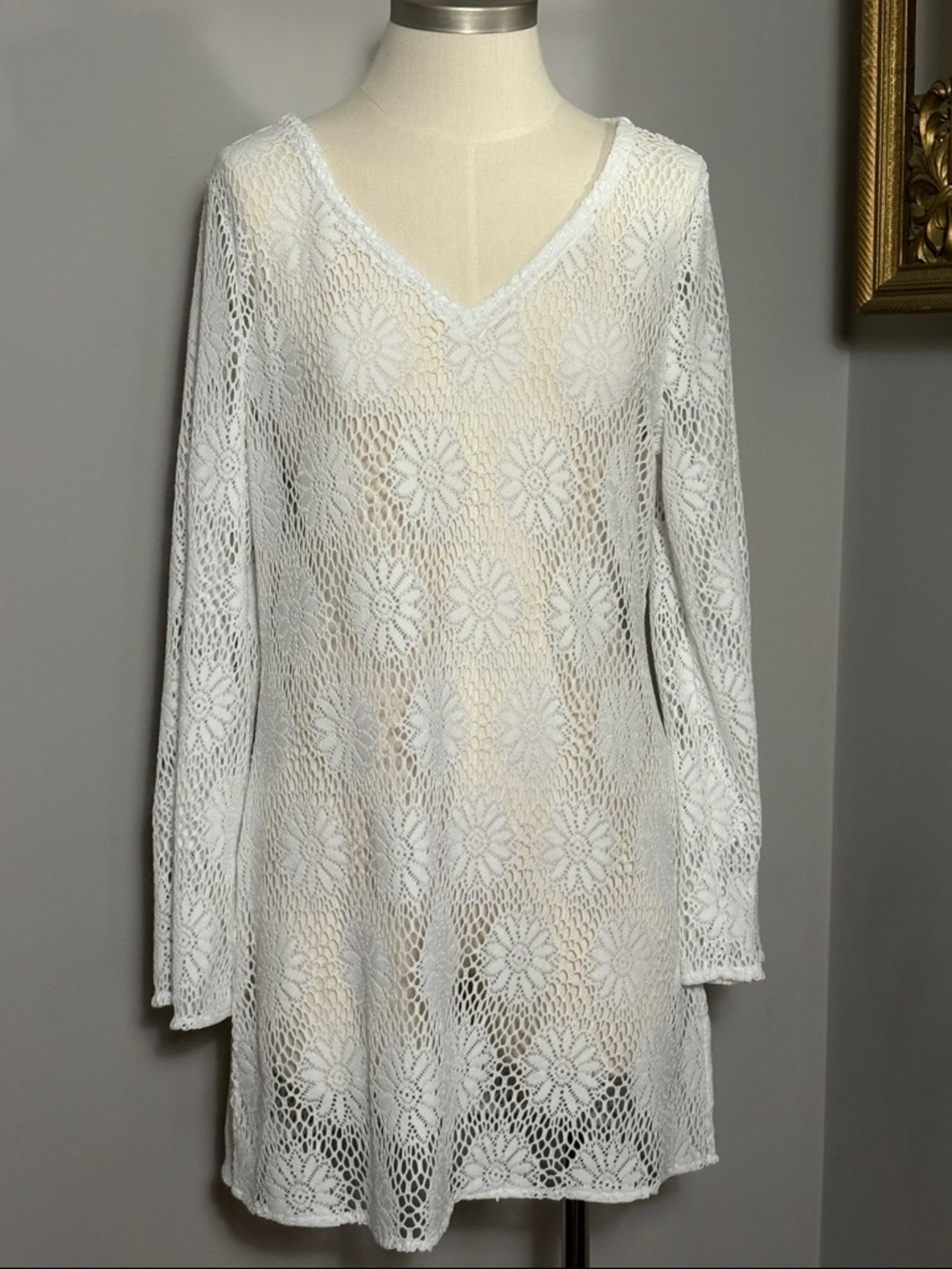 Sonoma Medium White Crochet V Neck Swim Coverup